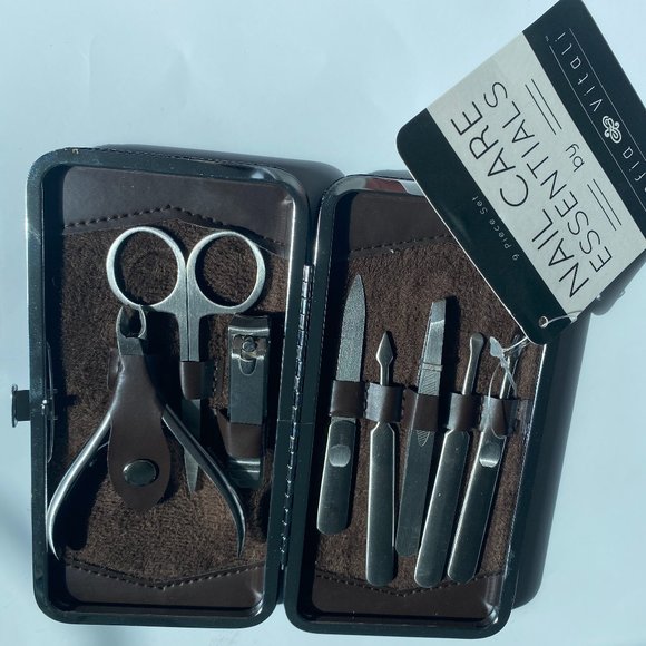 Nail Care Essentials by Sofia Vitali - Picture 5 of 5